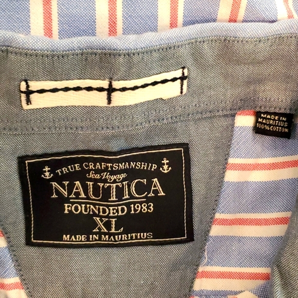 NAUTICA L BLUE & RED STRIPPED LONGSLEVE BUTTON UP - Picture 3 of 4